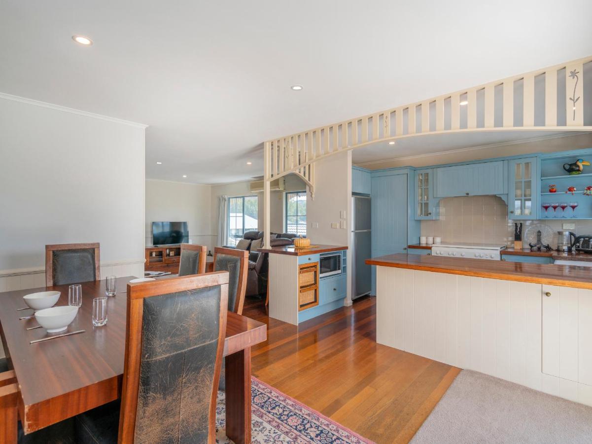 Pipi Dune Villa - Whitianga Holiday Home Bagian luar foto